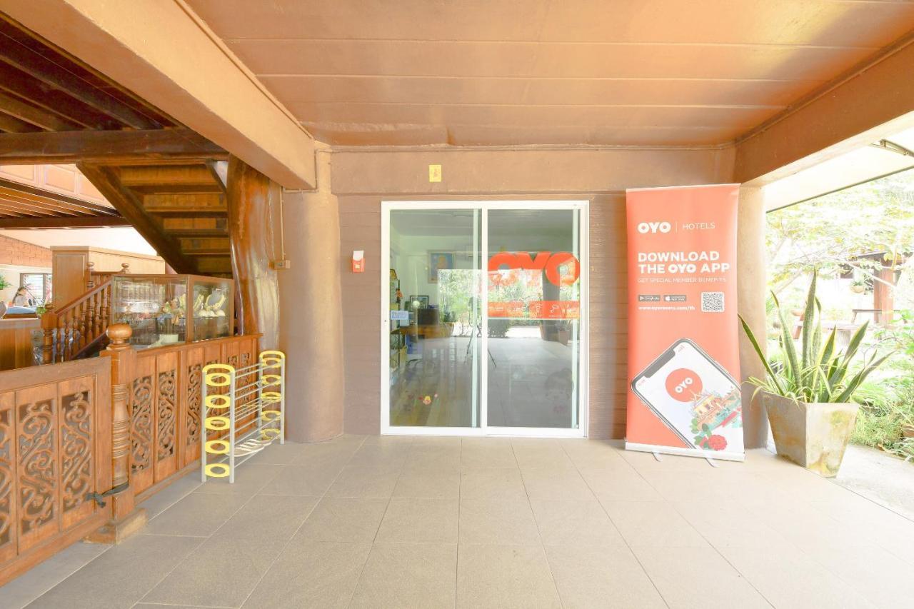 Oyo 536 Reuan Kanthima Ban Laem Chabang Exteriör bild
